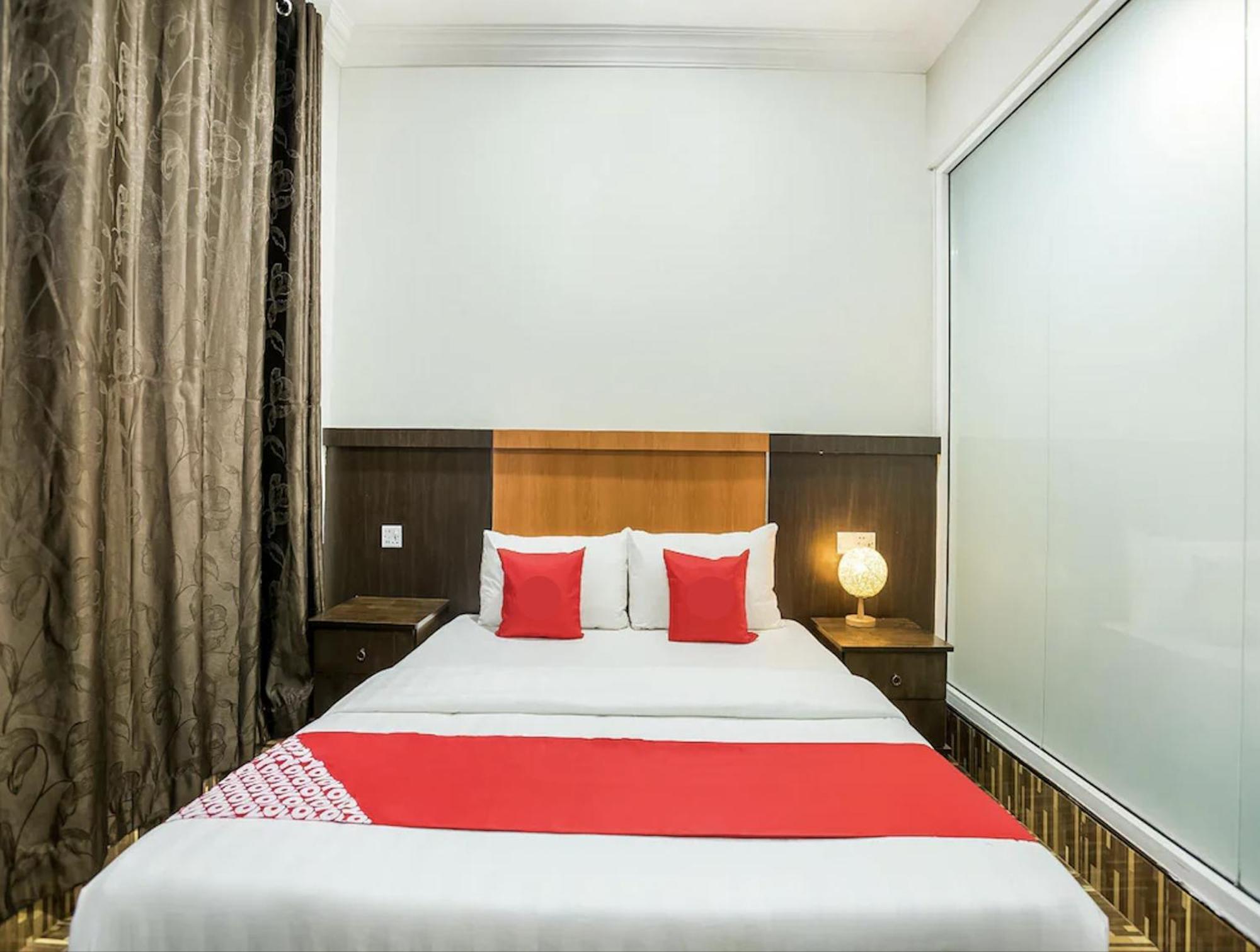 Grand Inn Hotel เซมปอร์นา ภายนอก รูปภาพ